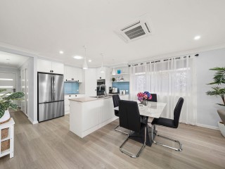 Airlie Contemporary MK 11